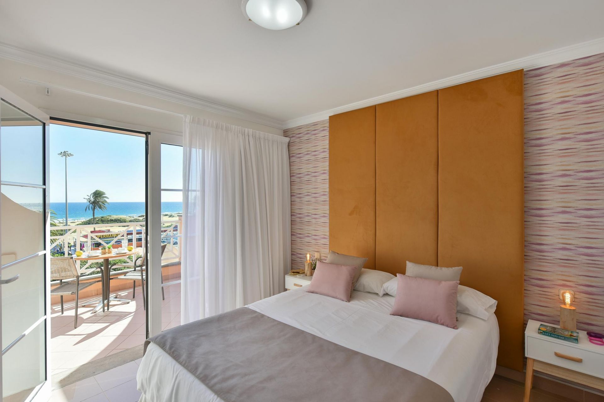 Chalet Santa Ana 2