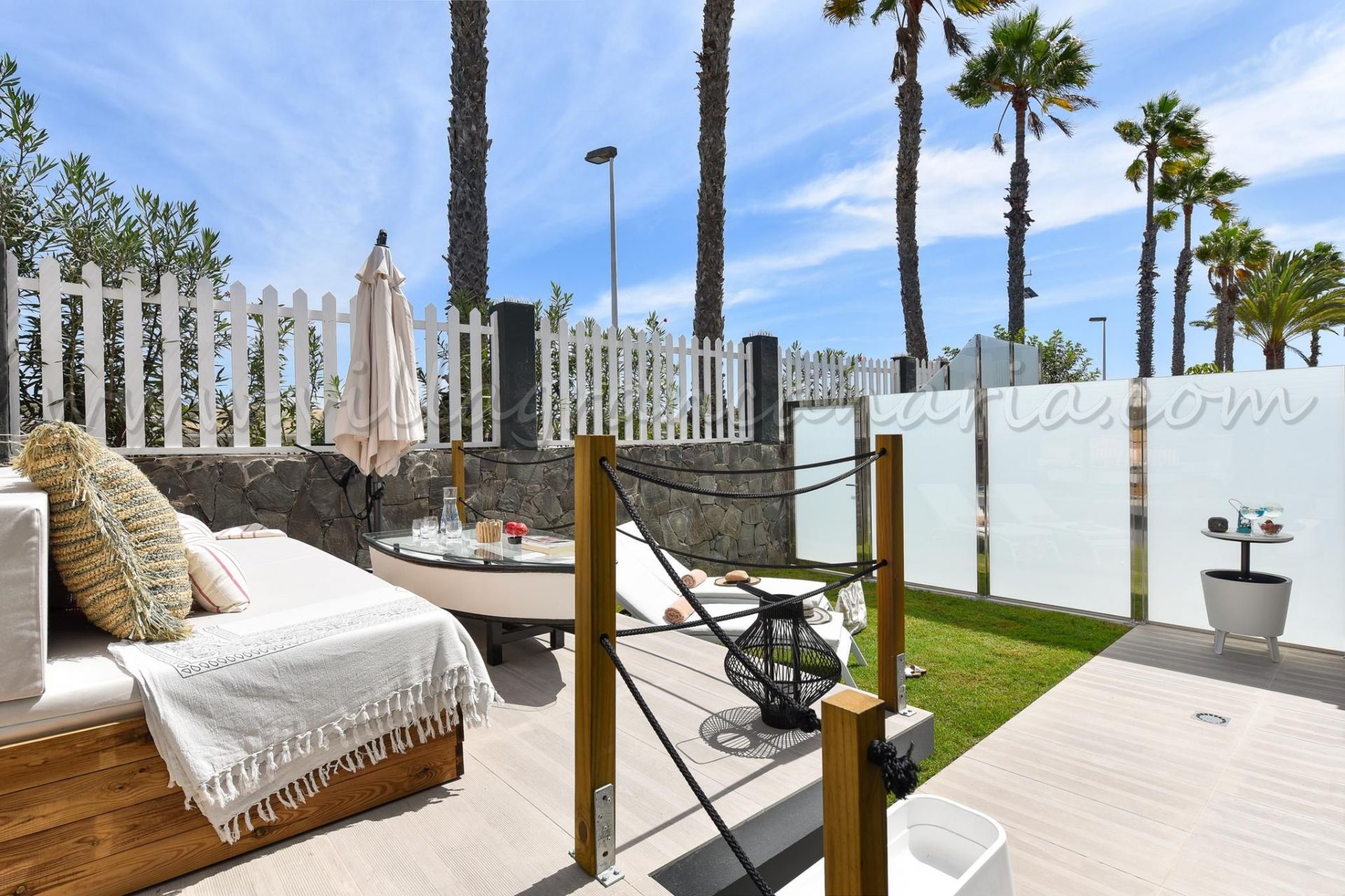 Apartamento de Lujo Charca III