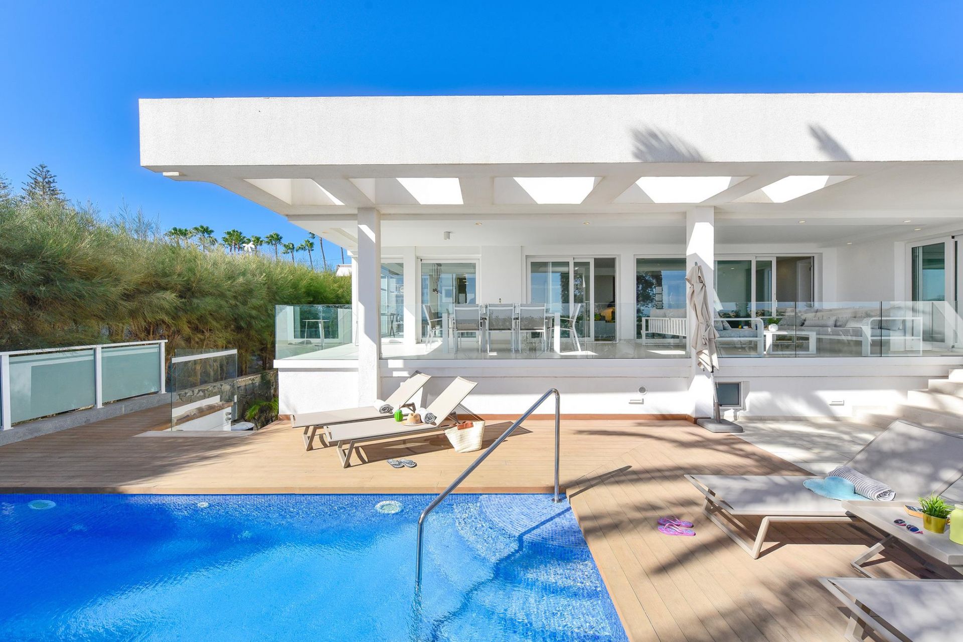 Oasis Serenity