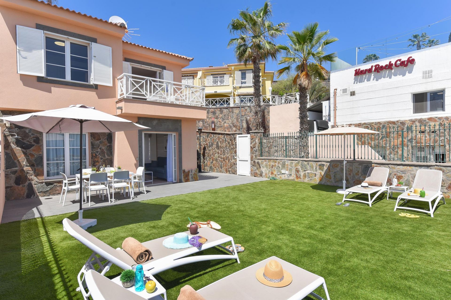 Chalet Santa Ana 25