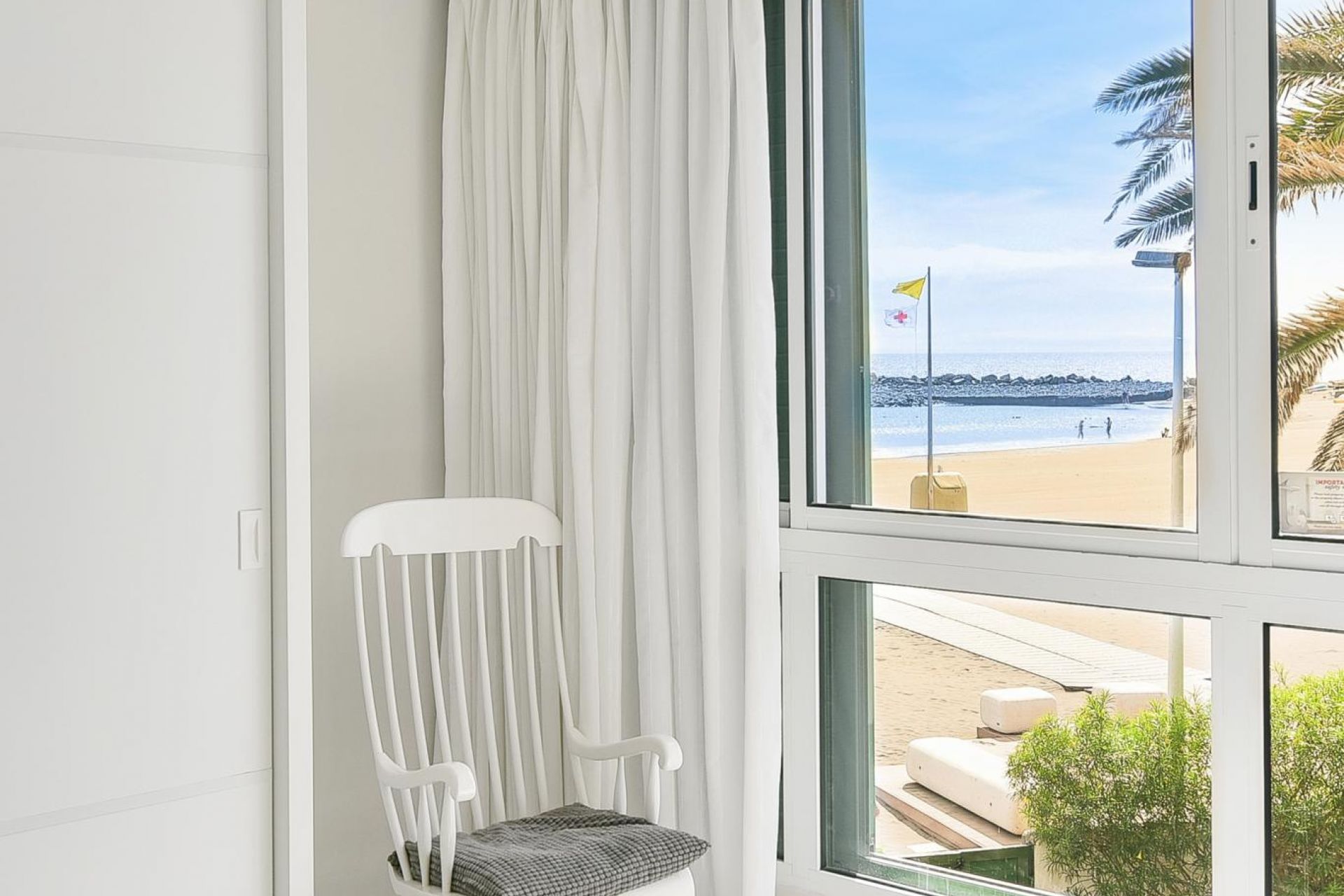 Dúplex Playa de Las Burras MRA02
