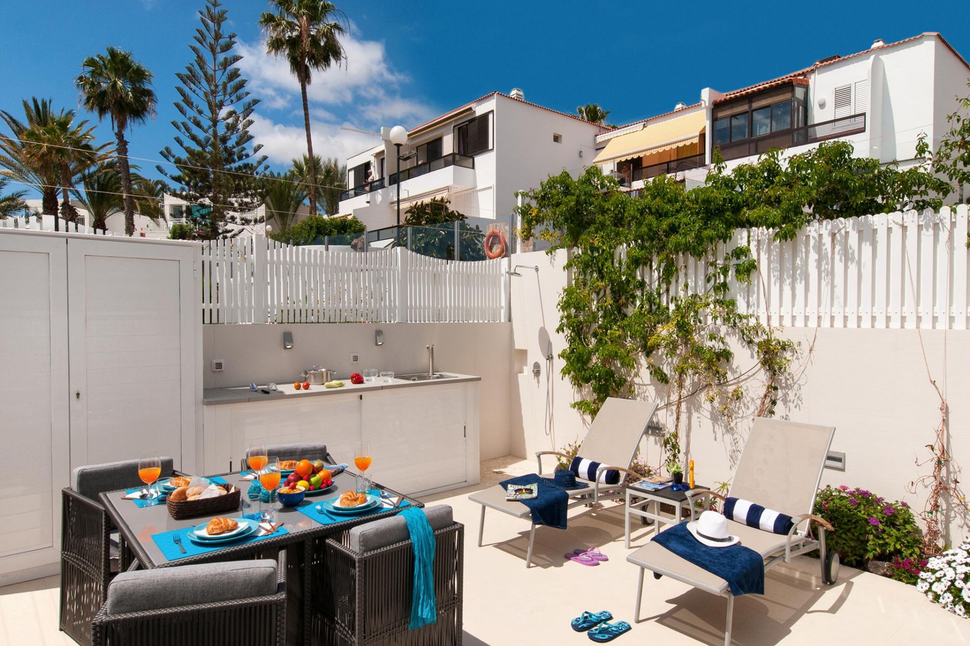 Bungalow de Lujo Playa del Aguila
